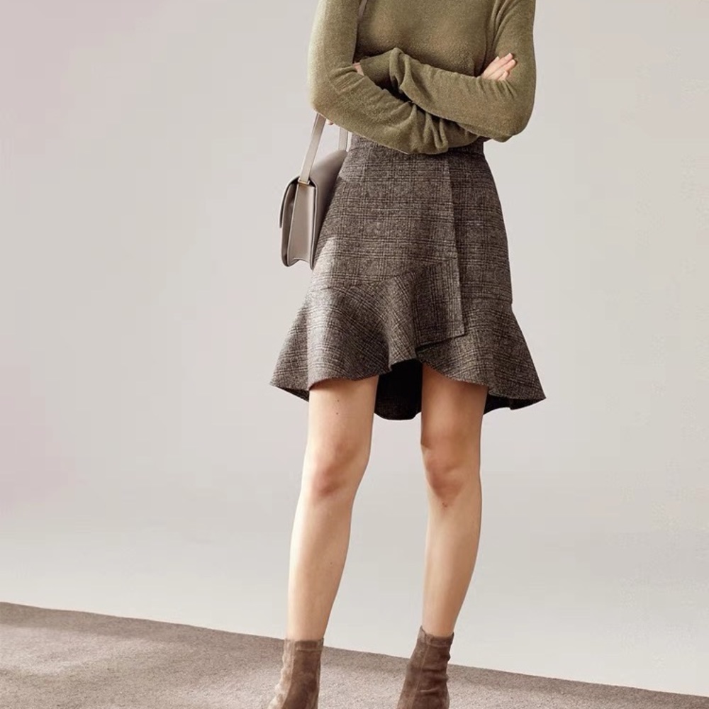 Women Wool Skirt, size S